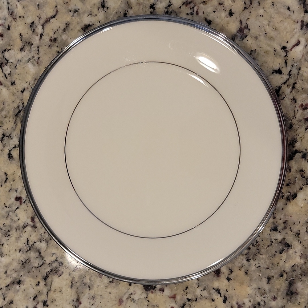 Lenox Solitaire China Salad Plate. Platinum trim